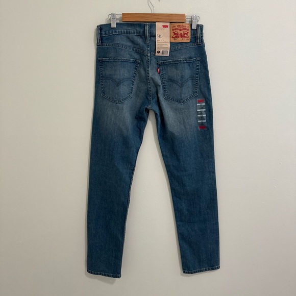 Levi's NWT Slim Fit 511 Jeans 31X30 - Picture 2 of 6